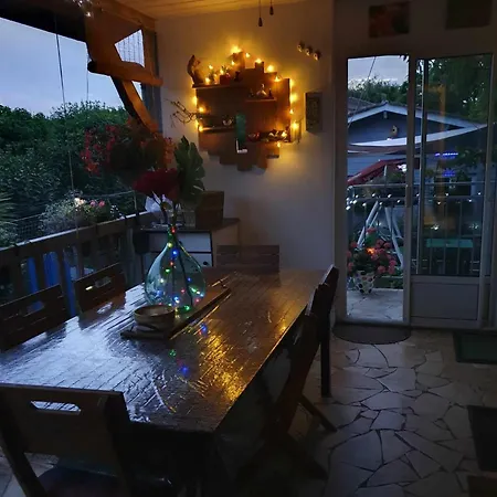 Mansardee Chez Mireille Et Bernard Homestay Saint-Laurent (Lot-et-Garonne)